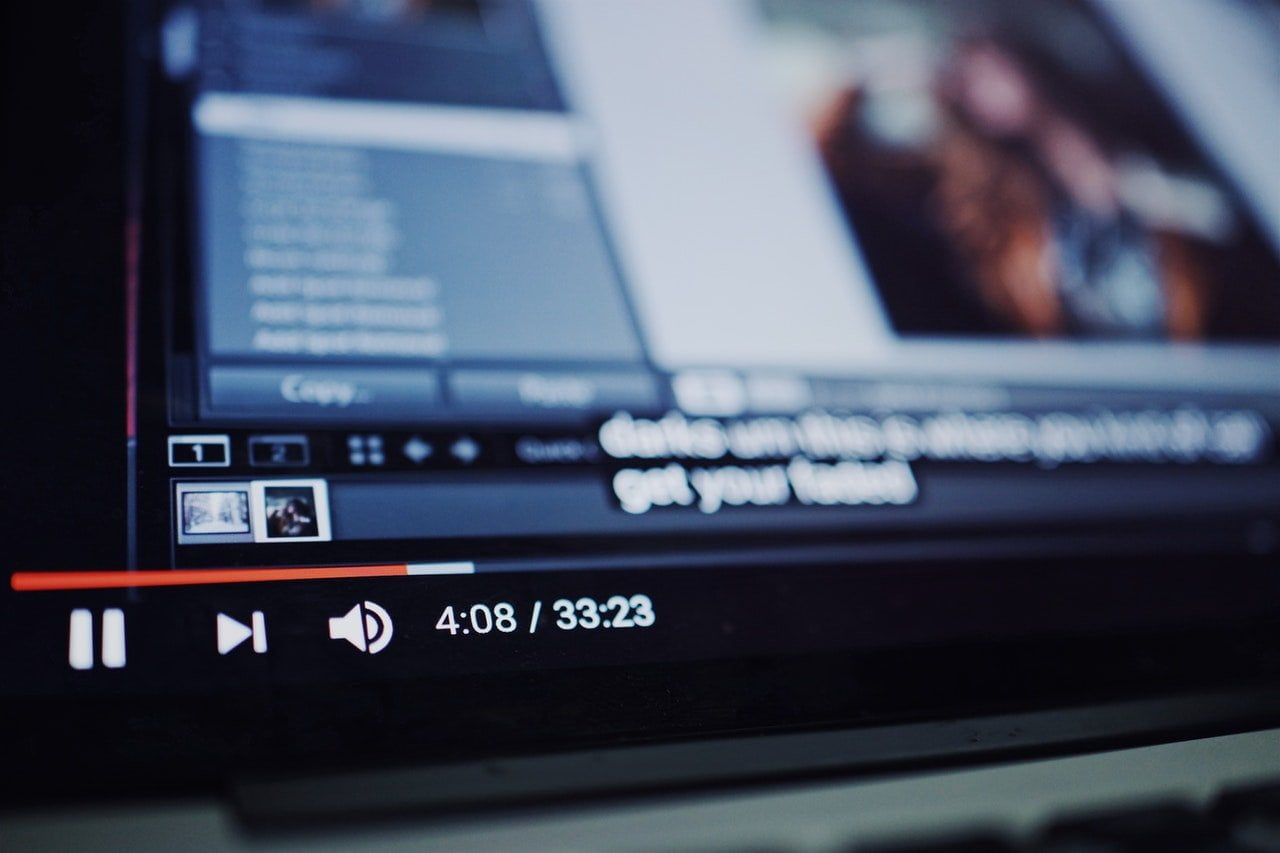 How to enable dark mode on YouTube