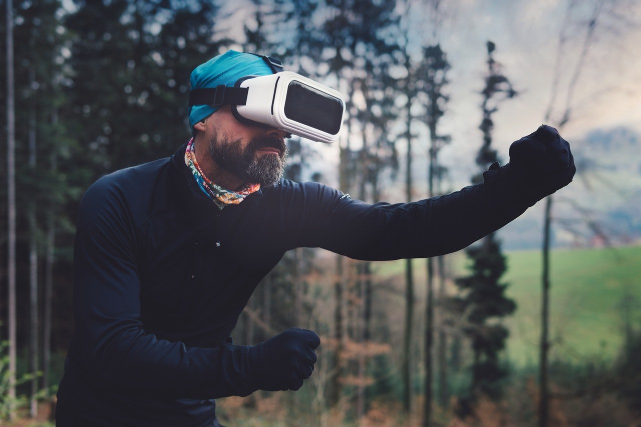 Facebook Now Shows Product Ads Via Augmented Reality