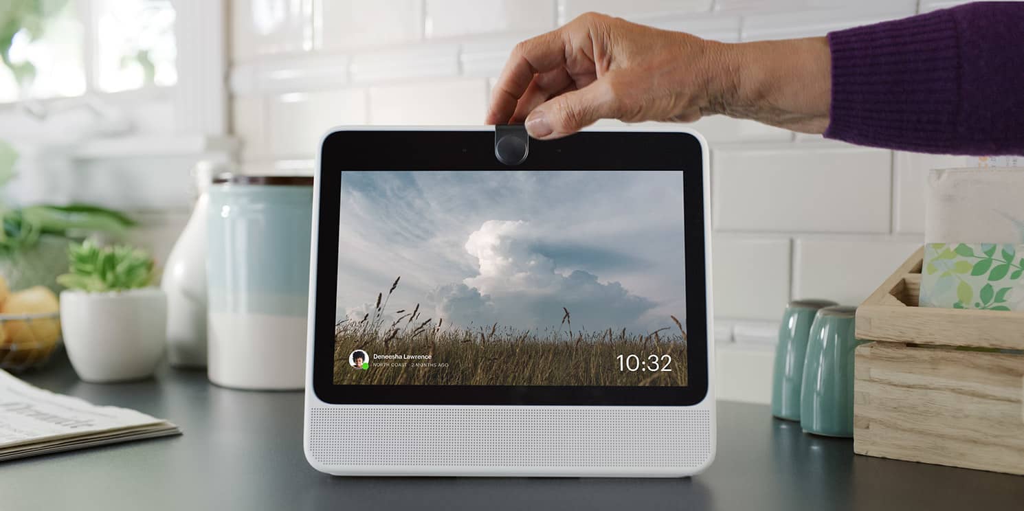 Facebook Launches Video Calling Device Portal