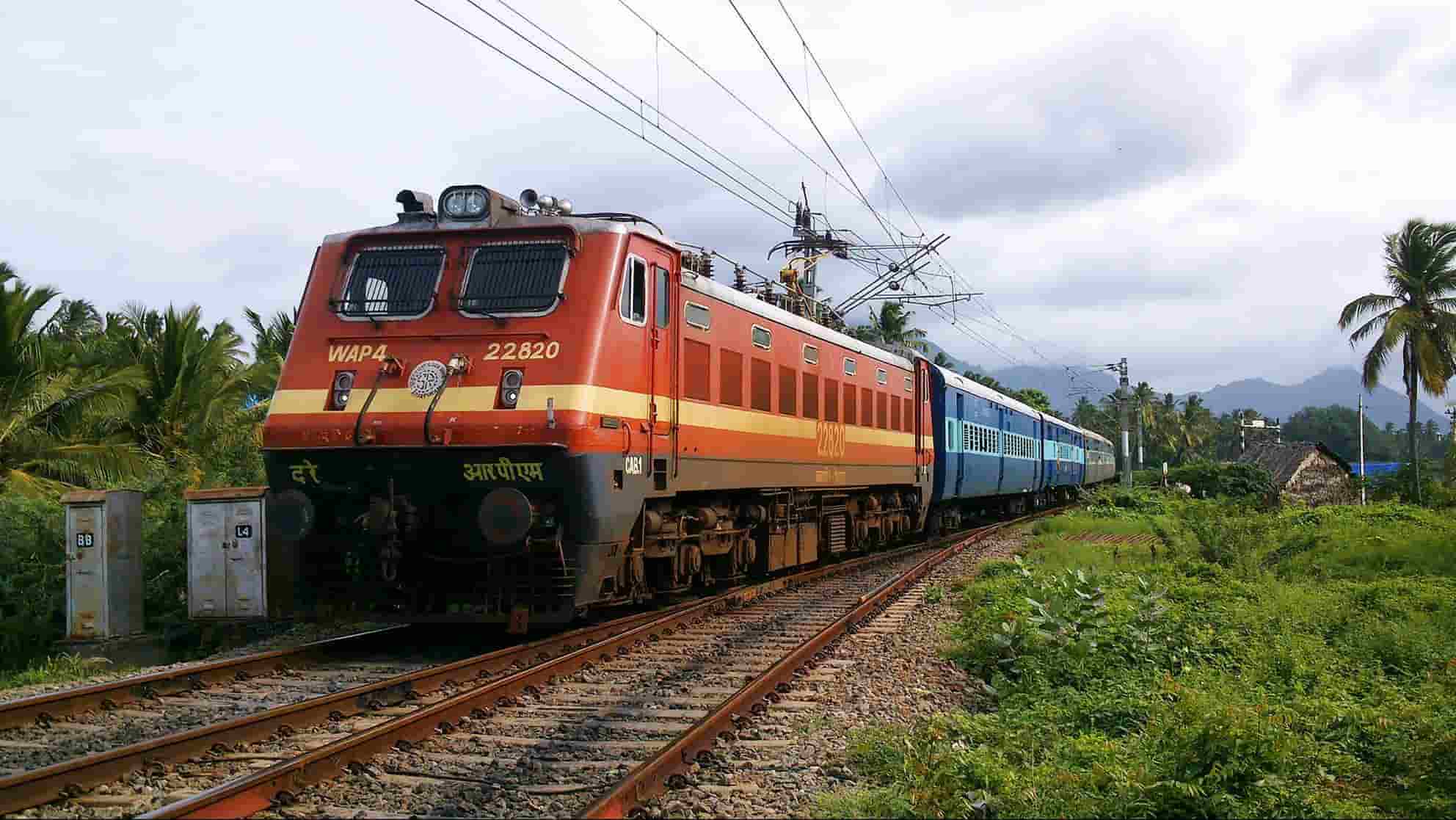 check Live Train Status via Google Maps