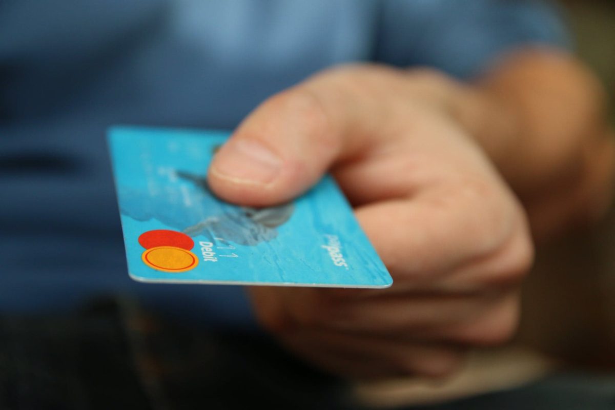 Now Recharge Jio Prepaid Sim Cards at ATMs across India